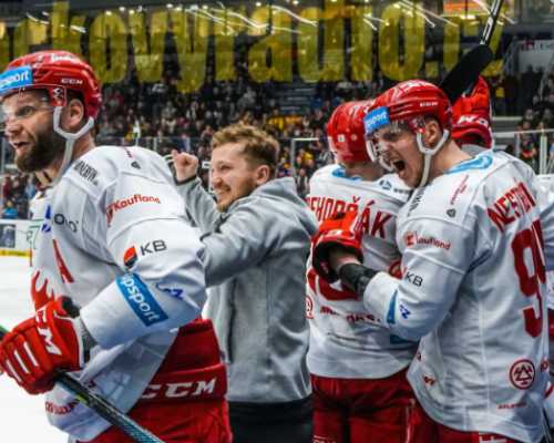Třinec je jednu výhru od dalšího semifinále. Ideální výkon to nebyl, řekl hrdina duelu Hudáček