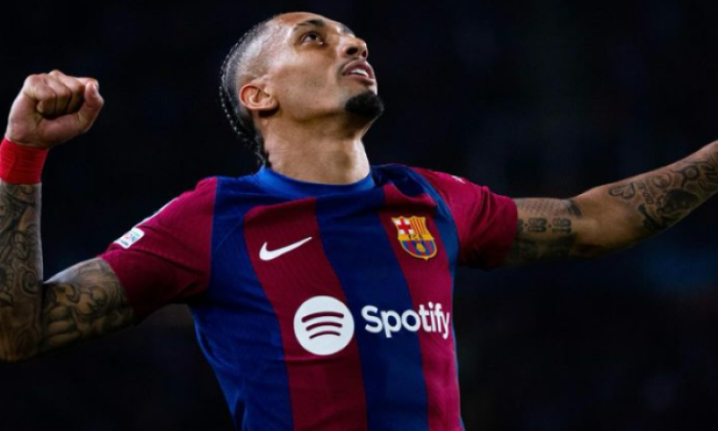 Raphinha udeřil proti PSG i potřetí. Do semifinále ale jde pařížský velkoklub
