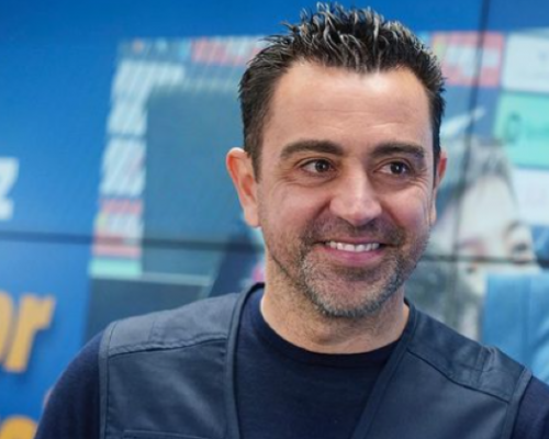 Thierry Henry: Za úspěchem Barcelony nestojí Flick, ale Xavi