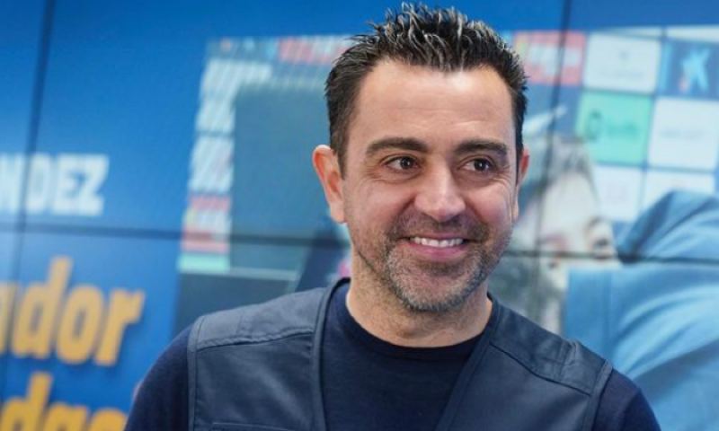 Návrat krále: Xavi údajně pošilhává po Premier League a lavičce slavného klubu