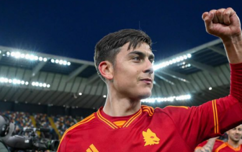 Deset střídání jednoho týmu v utkání Serie A? Při dohrávce římských Vlků realita