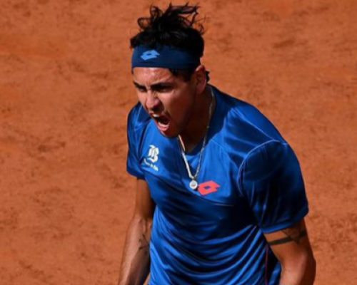 Životní turnaj Chilana Tabila. Přemožitel Djokoviče je už v semifinále turnaje v Římě