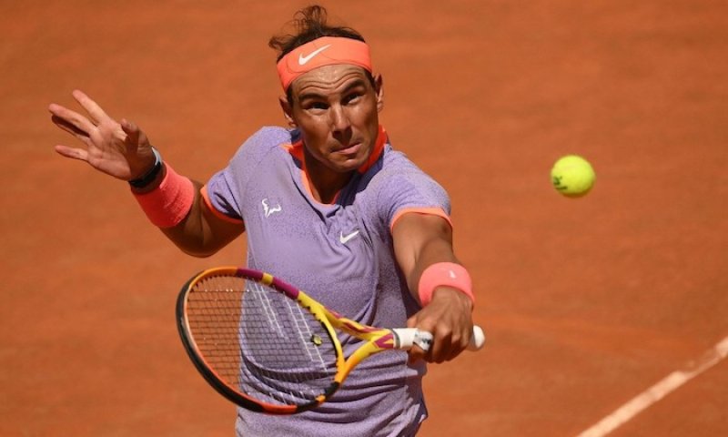 Synem Borga to neskončilo a Nadal vyřadil s odřeným loktem i Norrieho: Hraju dobrý tenis, jen musím být agresivnější