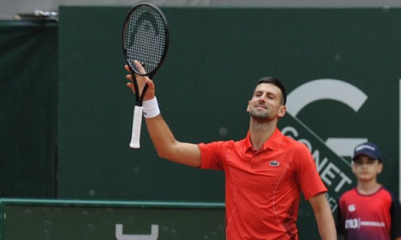 Djokovič znovu nedosáhl na finále a před Roland Garros má pochybnosti