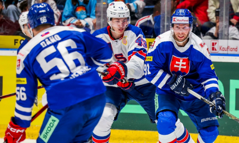 Slováci po přípravném utkání s USA nominovali na světový šampionát, překvapivě chybí Lantoši