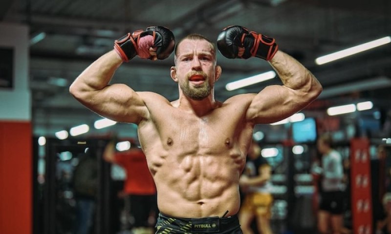 Brzy půjdeme do TOP 15, navnadil fanoušky po svém šestém triumfu v UFC Klein