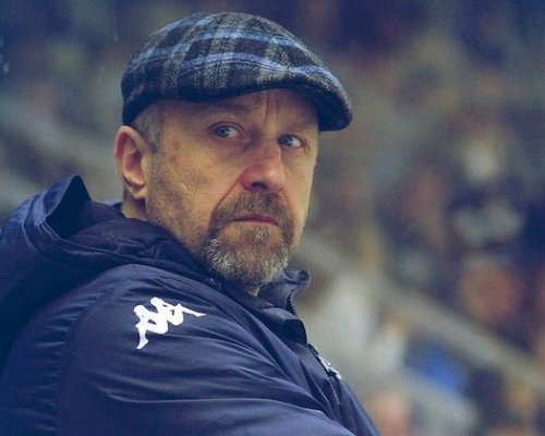 Modrý má týden po nečekaném konci v Kometě novou práci. Nově bude pomáhat farmě St. Louis Blues z AHL