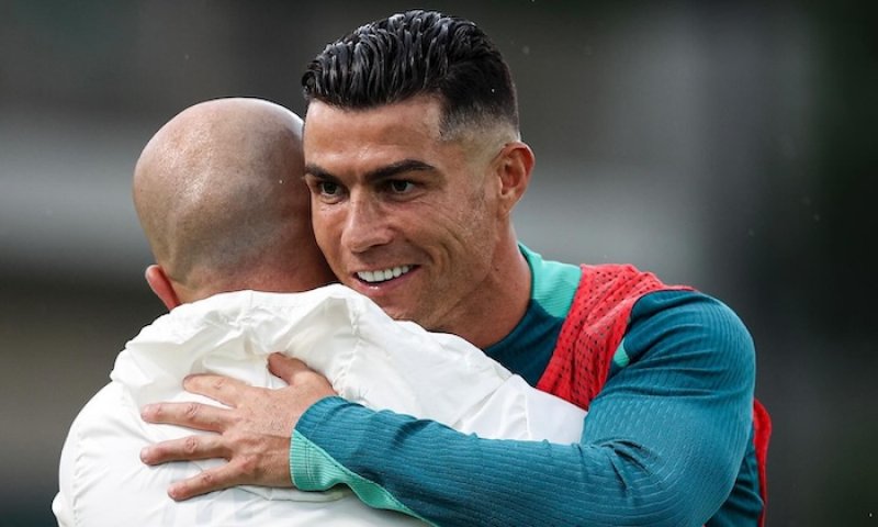 Návrat Ronalda do Manchesteru byla chyba, přiznává Solskjaer