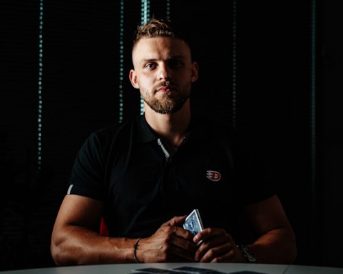 První letní posila pro Dynamo, a hned velké jméno z NHL! Hrát bude po boku Sedláka