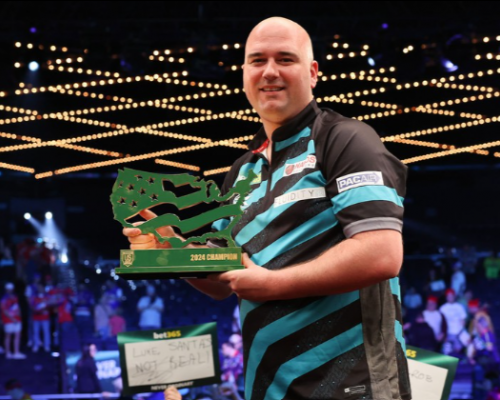 Cross získal desátý titul. Ovládl US Darts Masters