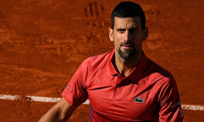 Djokovič si balí kufry do Ženevy. Před French Open zkusí najít ztracený rytmus díky divoké kartě