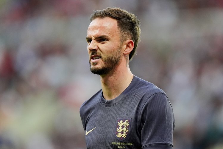 James Maddison podle britského tisku nepronikne do závěrečné nominace