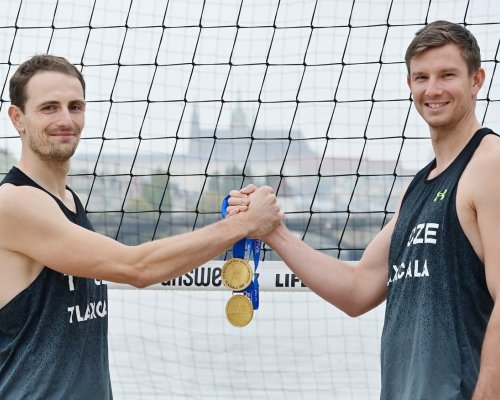 Rozchod zažehnán! Čeští hrdinové zůstávají bok po boku
