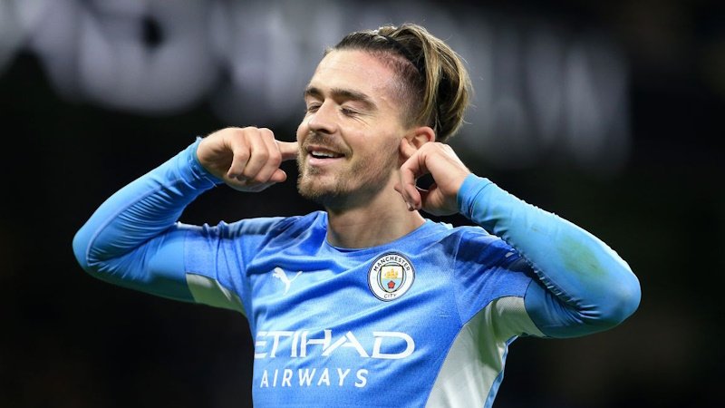 Začíná se řešit 115 obvinění proti pravidlům Manchesteru City. Hrozí odečty bodů i přeřazení do nižší soutěže