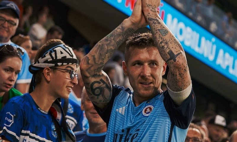 Neuvěřitelný exsparťan Kucka nemůže mít volno. V náběhu je navíc pořád jeden z nejlepších v Evropě...