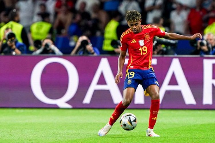 Lamine Yamal překonal rekord Pelého
