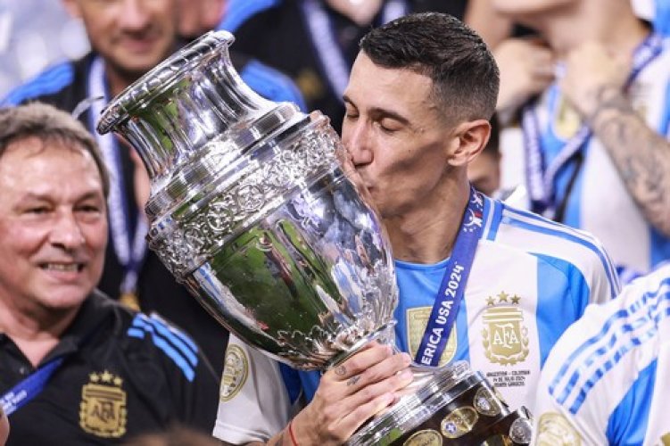 Konec dalšího velikána. Vale dal reprezentaci také Di María