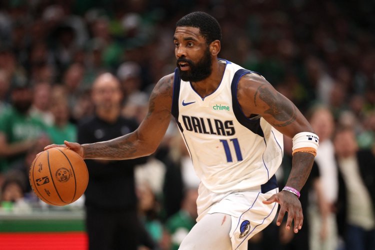 Kyrie Irving sehrál klíčovou roli při nalákání Klaye Thompsona do Dallasu!