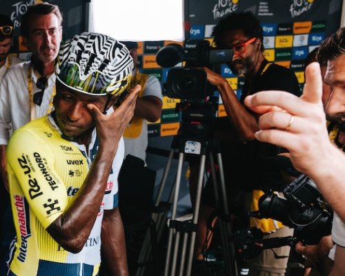 Oslavy po historickém triumfu Girmaye na Tour de France? Jako pád Berlínské zdi, líčil Voigt