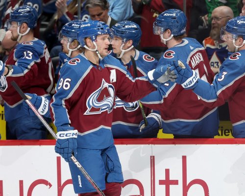 Zemitý třesk v NHL. Avalanche zvažují výměnu svého ofenzivního esa