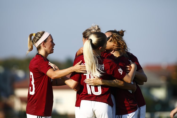 Sparťanky vyhrály první přípravný zápas. V Tlučné porazily Plzeň 3:0
