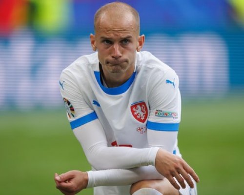 Změní Václav Černý po roce znovu adresu? Zájem je o něj na britských ostrovech
