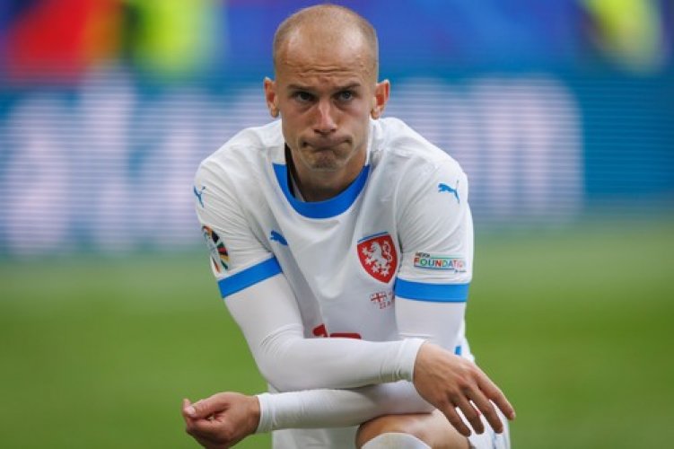 Změní Václav Černý po roce znovu adresu? Zájem je o něj na britských ostrovech