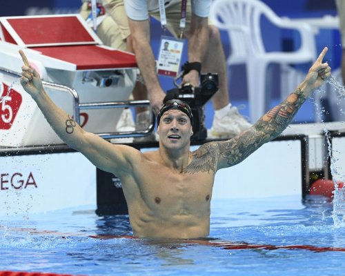 Olympijský triumf! Dressel zazářil v pařížské štafetě a získal zlato