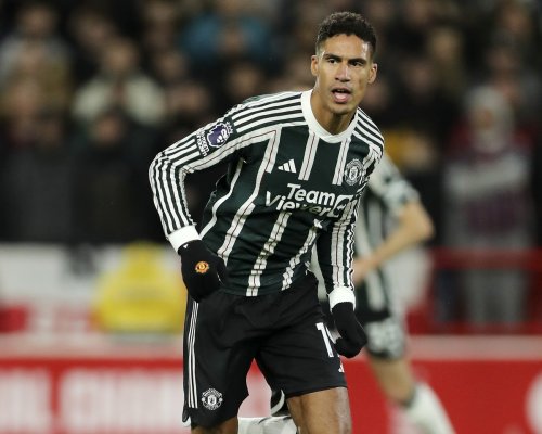 Všechno dobré musí jednou skončit, nechal se slyšet Varane. Na 100 utkání za národní tým už nedosáhne