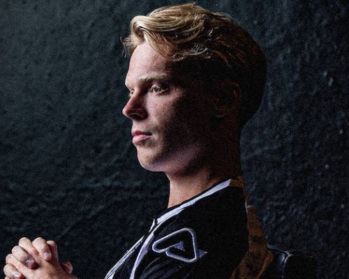 Dynamický Žambůrek se dočkal v třiadvaceti letech již čtvrtého zahraničního angažmá. S ním budeme zase silnější, libují si v Nizozemsku