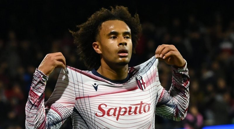 Jeden útočník, jeden obránce i talent pro budoucnost. Manchester United zahájil přestavbu