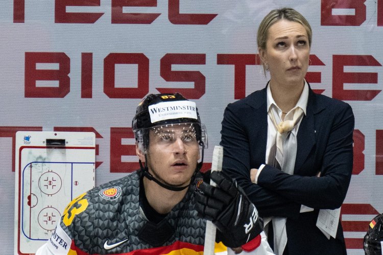 První ženská trenérka v NHL! K razantnímu kroku zavelel Seattle