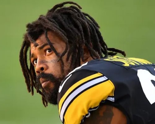 Ani nápravný program mu nepomohl. Nová sezona NFL se bude hrát velmi dlouho bez Suttona