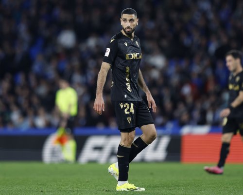 Fotbalový obránce Aiham Ousou míří na hostování do belgického Charleroi