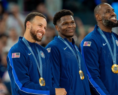 Dream Team slaví další titul! USA přemohly Francii, zářil Curry
