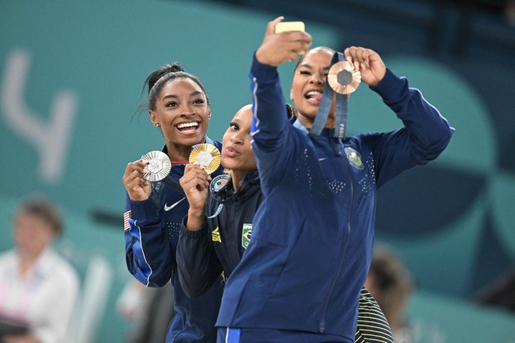 Komplikace na konec Her. Gymnastka musí vrátit svůj bronz