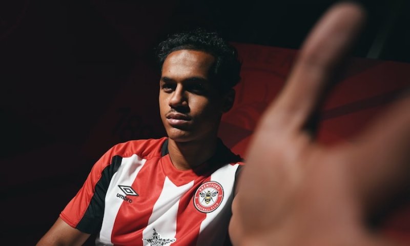 Nejhorší výsledek po 74 letech? I proto možná Brentford sáhl do Liverpoolu a za více než 800 milionů přivedl portugalský talent