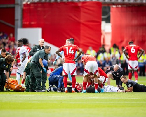Hororové zranění v Premier League, hráči nemohli věřit svým očím