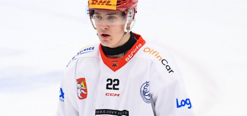 Start za áčko? Překvapení hned po ránu měl mladý útočník z Hradce Králové