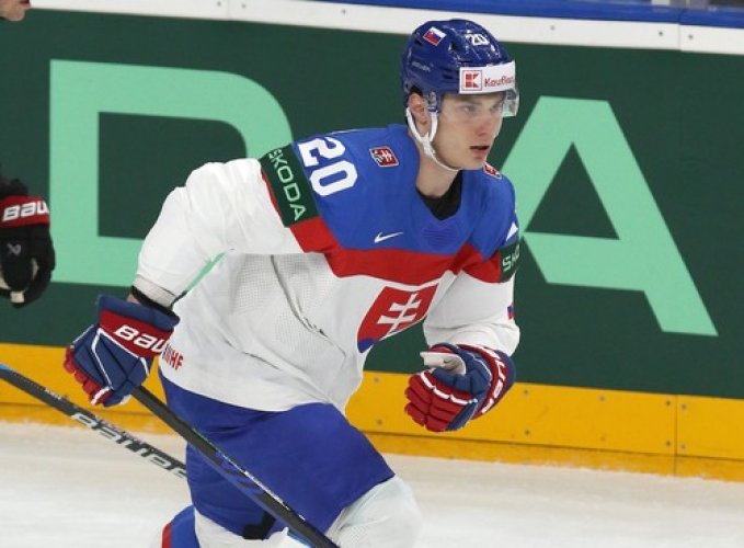 Už v roce 2016 jsem byl jeho velkým fanouškem, uvedl Slafkovský na adresu nové posily Canadiens