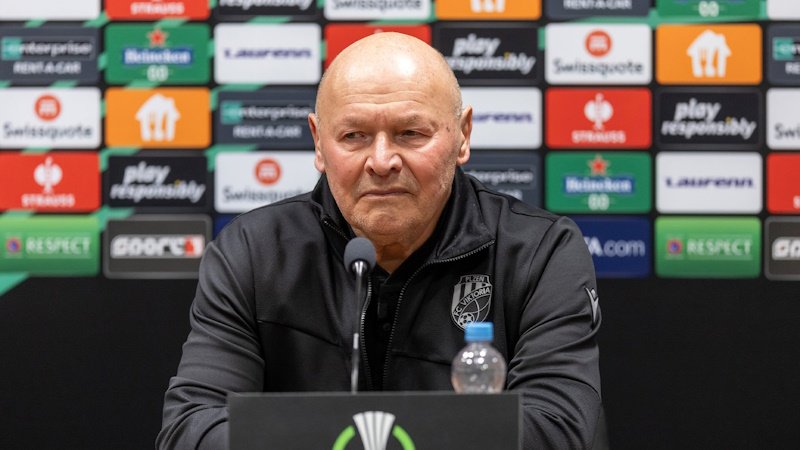 Laciné góly a hořké zklamání. Trenér Koubek po prohře na Spartě hledal příčiny