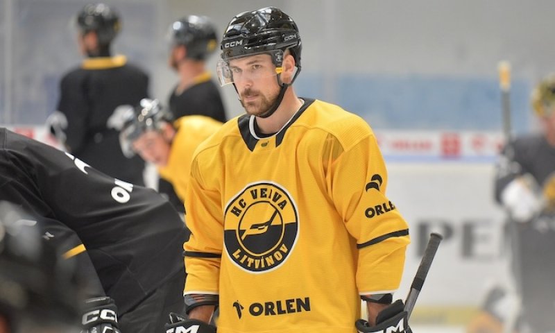 Porovnávat českou extraligu s AHL by bylo dost úsměvné, tvrdí nová litvínovská tvář ze Slovenska