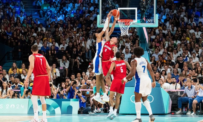 Podruhé do stejné řeky nevstoupíš. Francie s Německem tentokrát krach nedopustila a v turnaji basketbalistů si zahraje finále