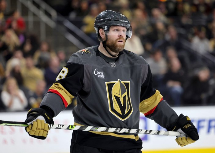 Legenda tučňáků Kessel stále hledá místo v NHL