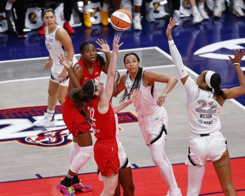 Caitlin Clarková překonala hranici asistencí v jediné sezoně WNBA