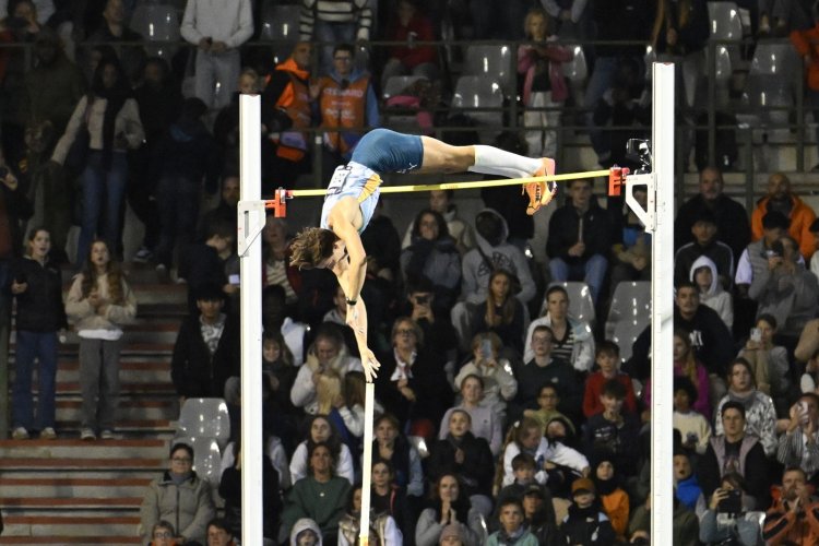 Olympijští vítězové pokračují ve vítězných jízdách na Diamantové lize v Bruselu