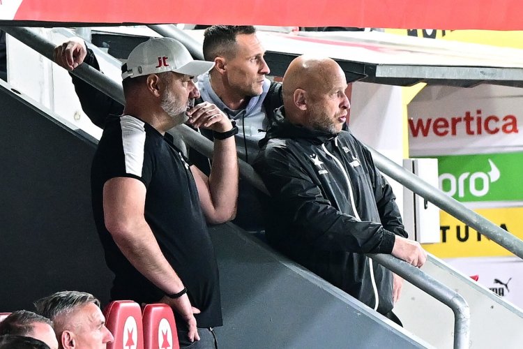 Slavia přišla o asistenta trenéra, disciplinárka bude trestat
