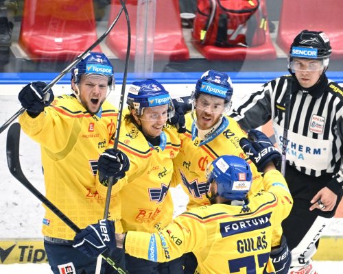 Budějovice deklasovaly Pardubice v zaplněné Budvar aréně. Olesen zářil hattrickem