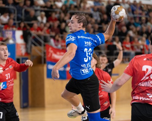 Není všechno jenom o gólech, říká obávaný kanonýr a vycházející hvězda české extraligy Alexandr Moješcik