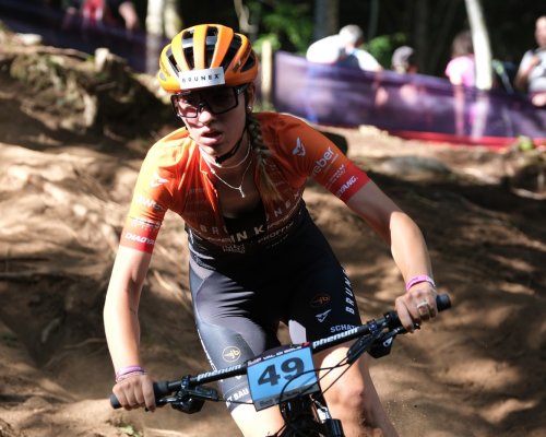 Životní úspěch! Simona Spěšná obsadila 3. místo na SP v short tracku